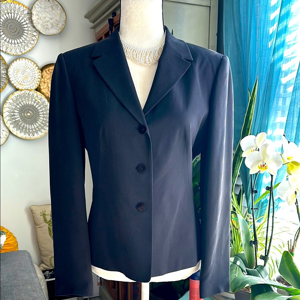 Beautiful Pure Silk Blazer Sz 6 Talbots